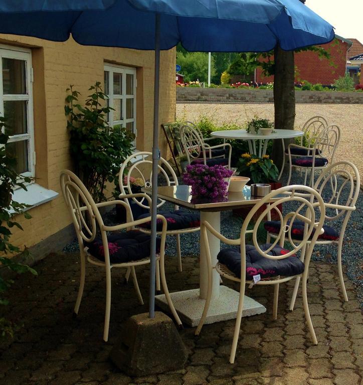 Solyst Kro- Restaurant Og Hotel I/S Обенро Екстер'єр фото